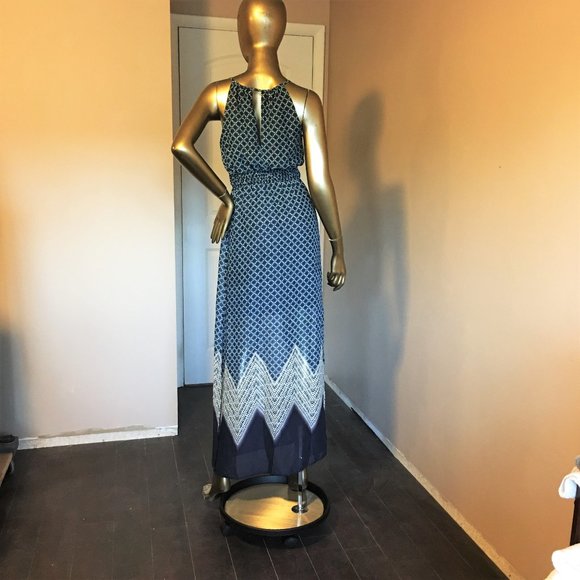 MAURICES Blue Aztec Print Maxi Dress - Picture 7 of 13